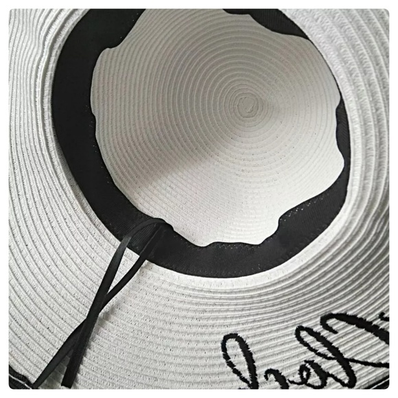 LAST 1 (5🌟 Rated) White/Black Embroidered Sun Hat - Picture 6 of 8